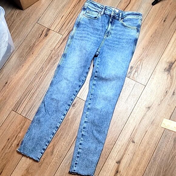 We The Free Jeans Womens 29 Blue Denim Distressed Skinny Straight Pants … - Picture 1 of 8
